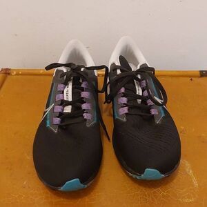 MEN Air Zoom  Pegasus 38 Sneakers Size 8.5